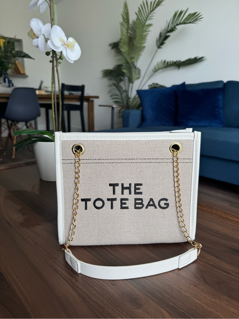 THE TOTE BAG Women’s Canvas Tote in White